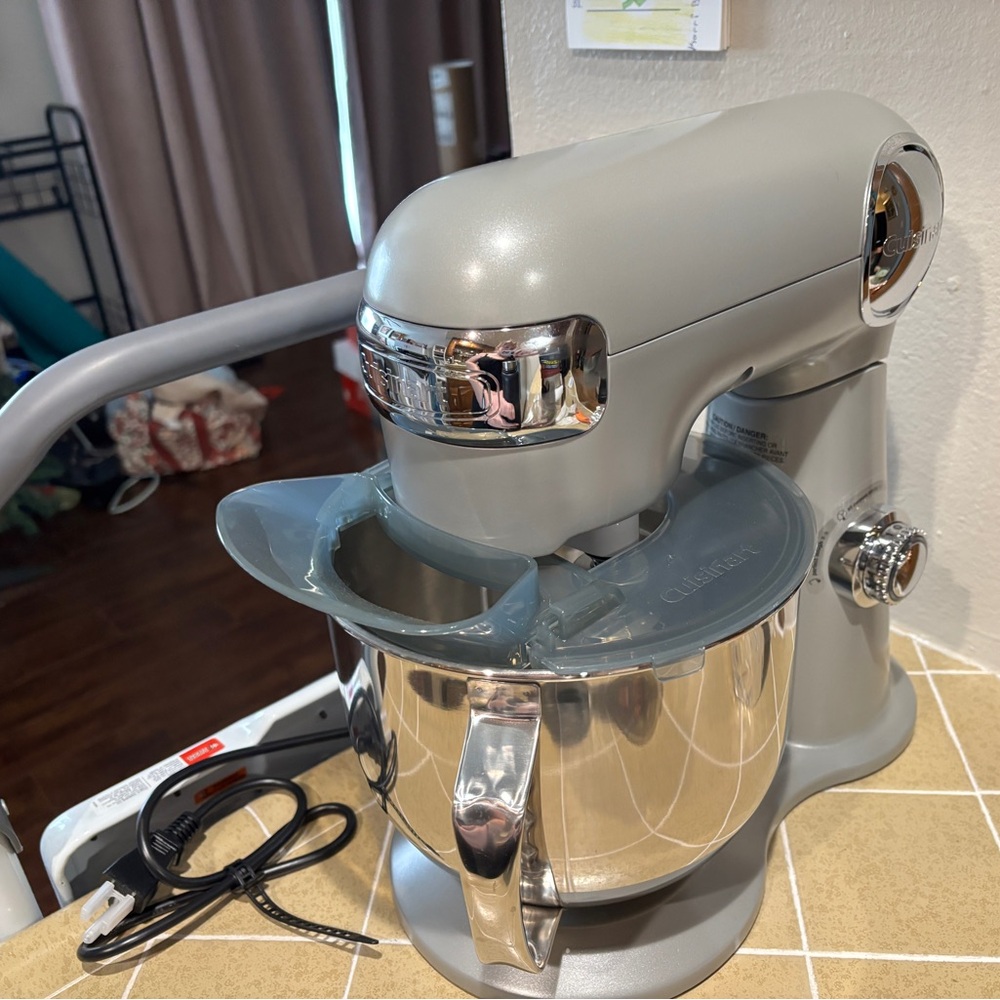 Cuisinart Precision Master 5.5qt Stand Mixer